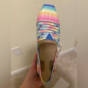 Womens multicolored Bobs shoes, new in box!! Size 11